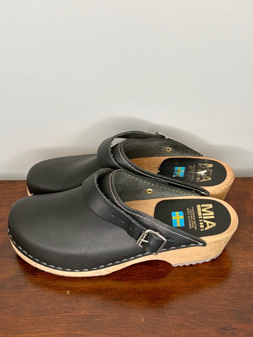 MIA Black Leather Clogs with Natural Wood Sole 39 - Picture 2 of 8